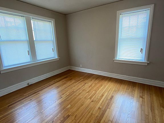 4th image of 5349 Cabanne Ave APT 1E