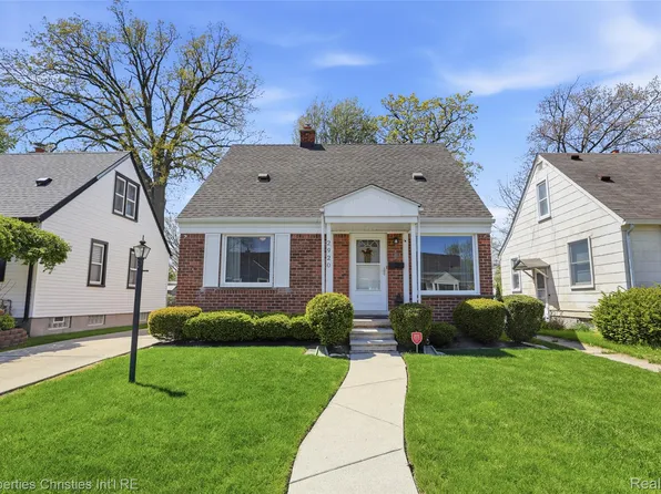 2920 Hubbard St, Dearborn, MI 48124