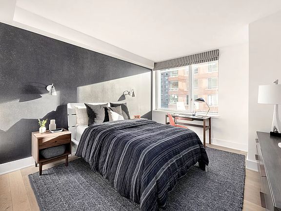 5th image of 20 River Ter APT 6L