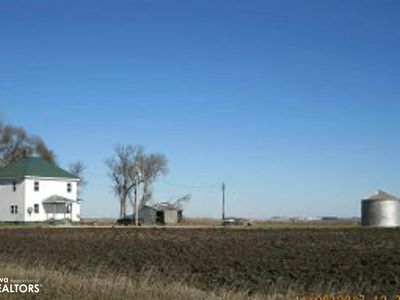1606 30th Ave, Whittemore, IA, 50598