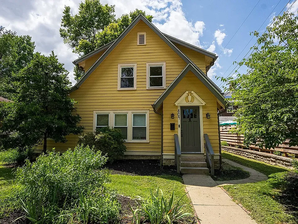 804 S Park Ave
