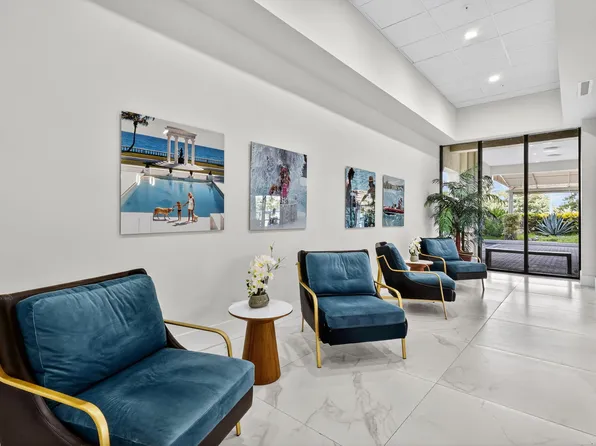 1900 Consulate Place #201, West Palm Beach, FL 33401