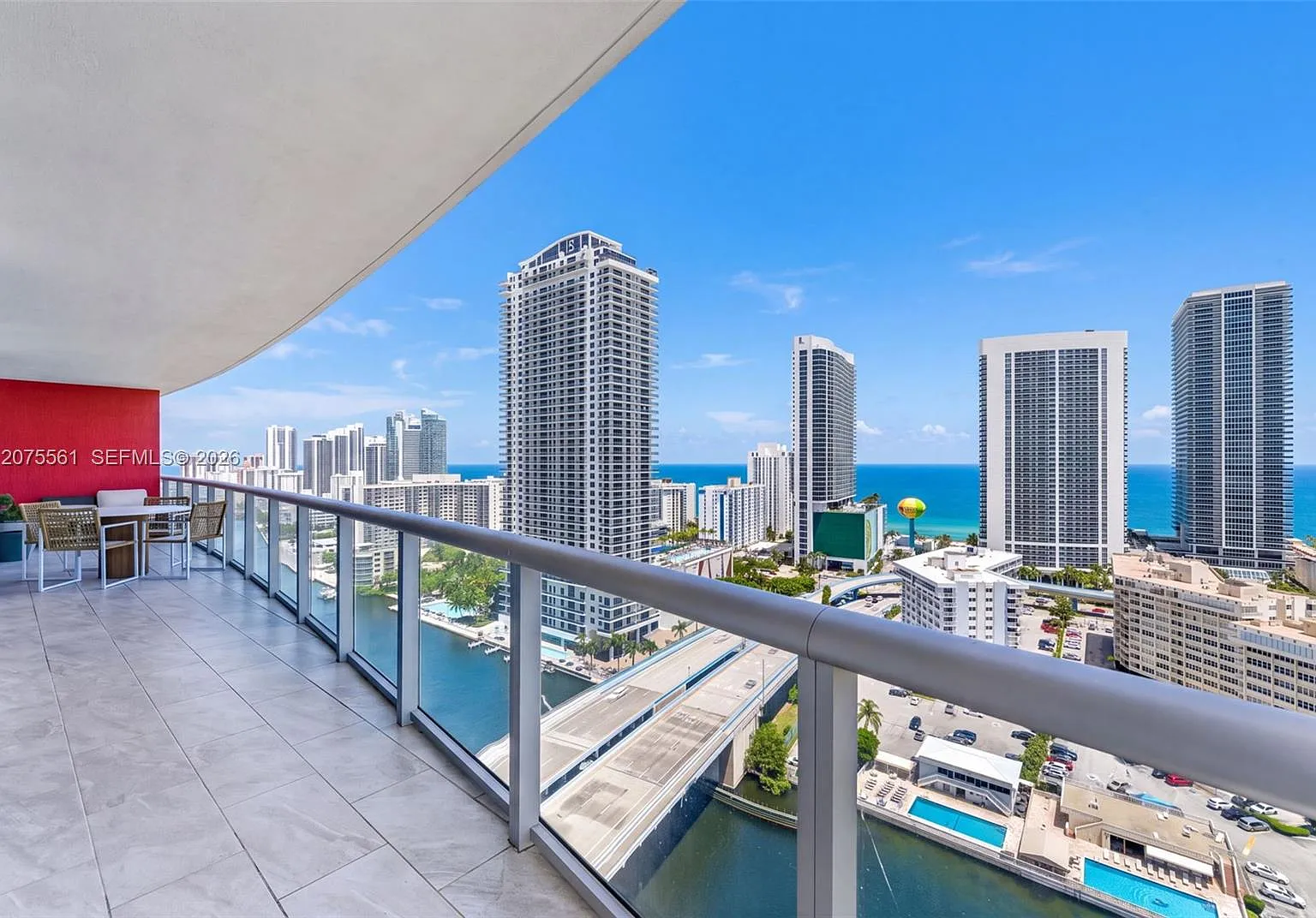 Beachwalk Condominium — Photo 2