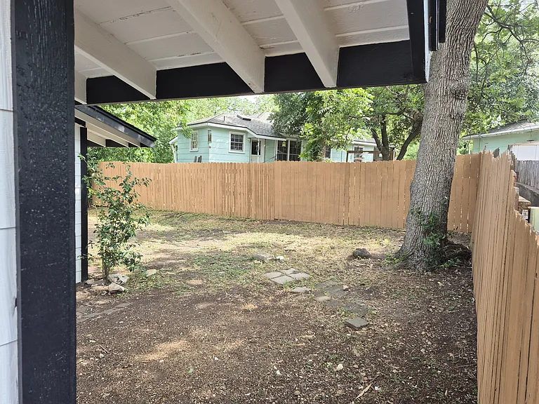 1203 Edgewood Ave — Photo 4