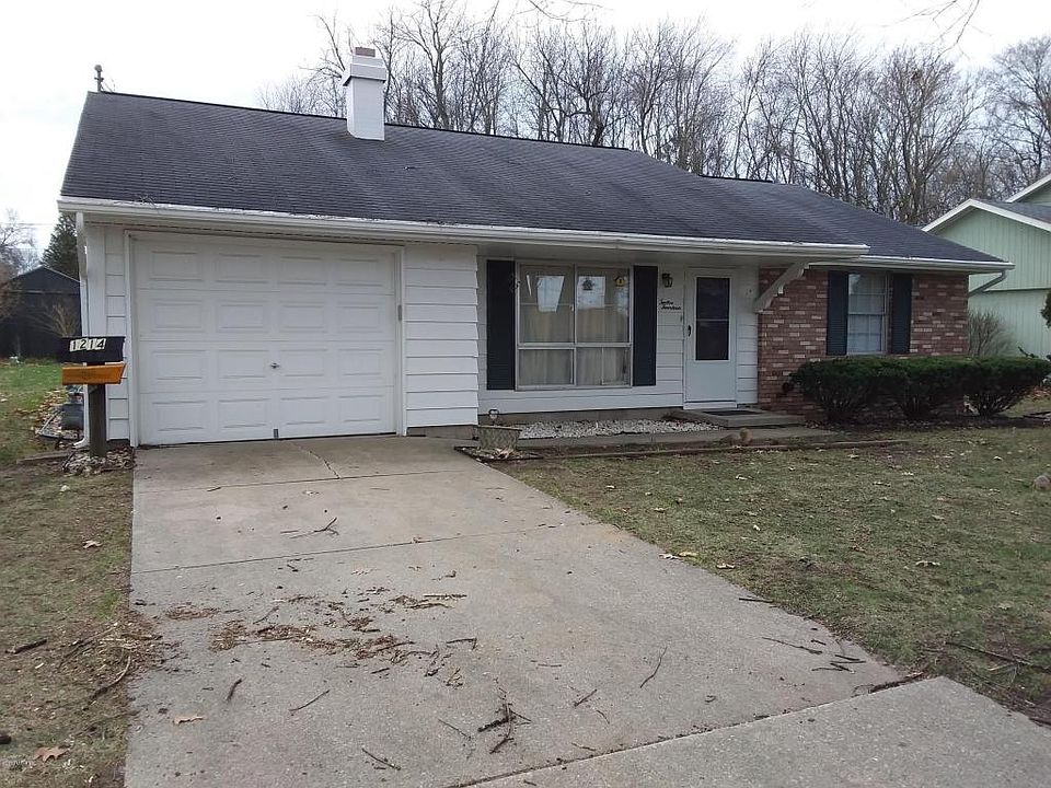 1st image of 1214 Fair Oaks St S