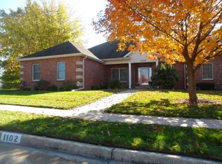1102 Vintage Dr, Columbia, MO 65203