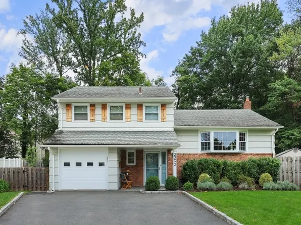 2292 Sunrise Ct, Scotch Plains Twp., NJ 07076