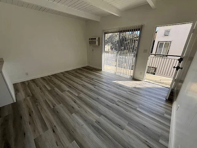 423 N Avenue 66 LLC — Photo 14