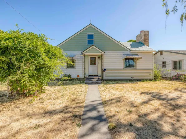 808 Jefferson Ave, Toppenish, WA 98948