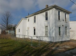 5 S Vananda Ave, Springfield, OH 45506