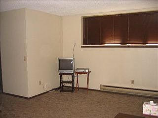 3rd image of 3811 Stephens Ave APT 26