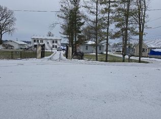 Paw Paw Lake Rd, Coloma, MI 49038