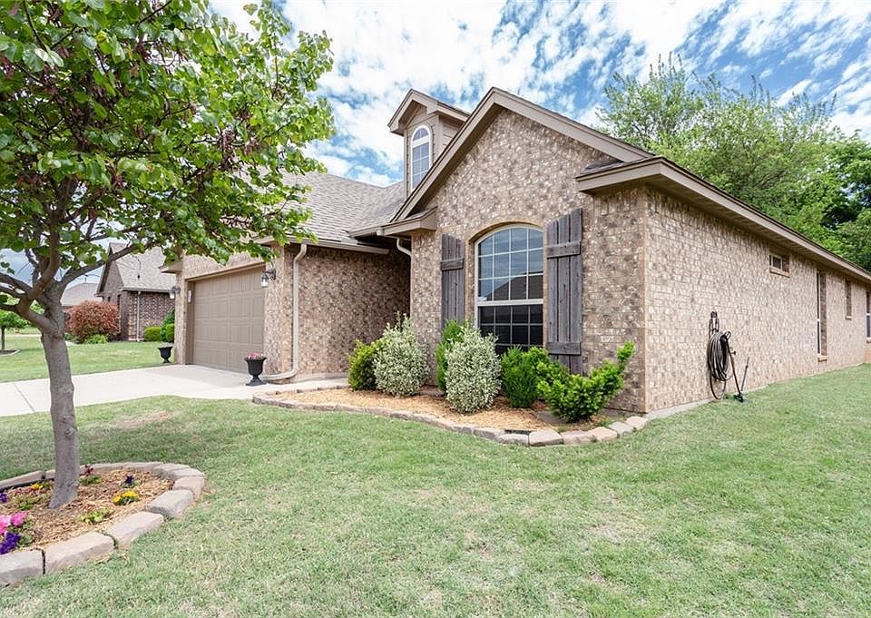 1st image of 3804 Millers Creek Ln