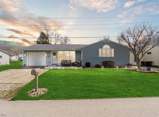 2418 Linwood Dr, Ashtabula, OH 44004