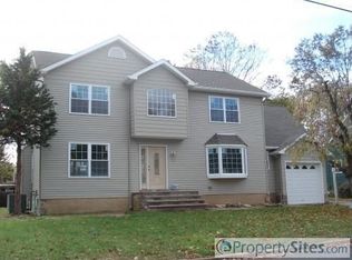 28 Hamilton Ave, Wayne, NJ 07470