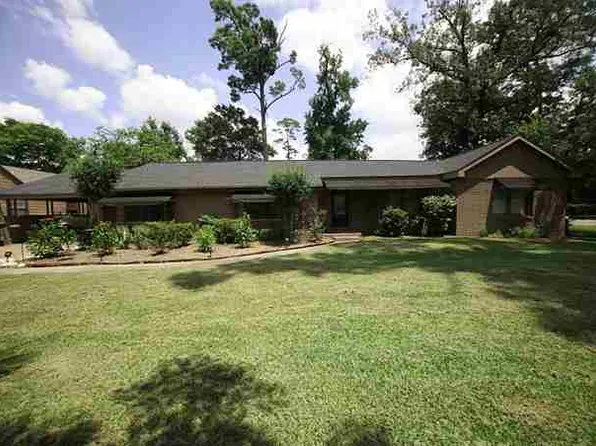 2110 Central Dr, Beaumont, TX 77706