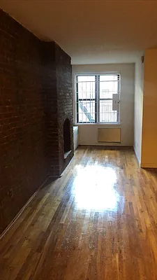 Rented by Eric Goodman Realty Corp | media 12