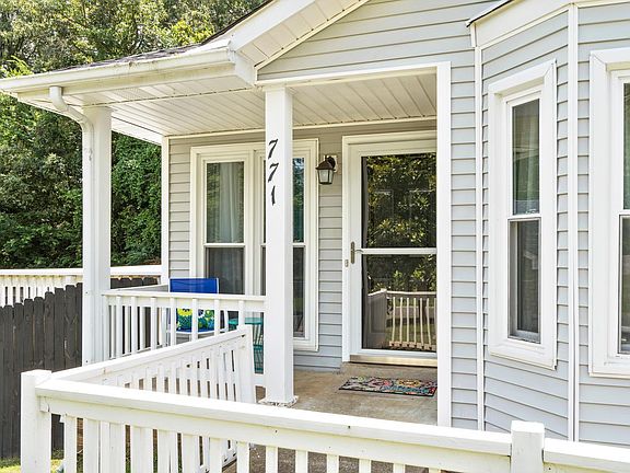 4th image of 771 Princeton Cir