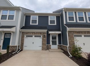 310 Lograto Ln, Simpsonville, SC 29681