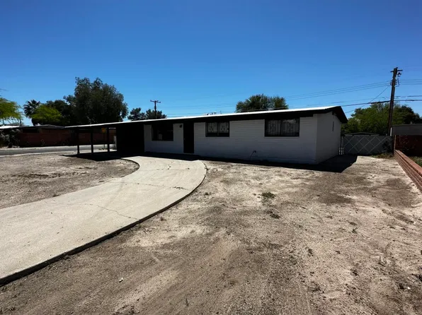 1201 W Edgewater Dr, Tucson, AZ 85704