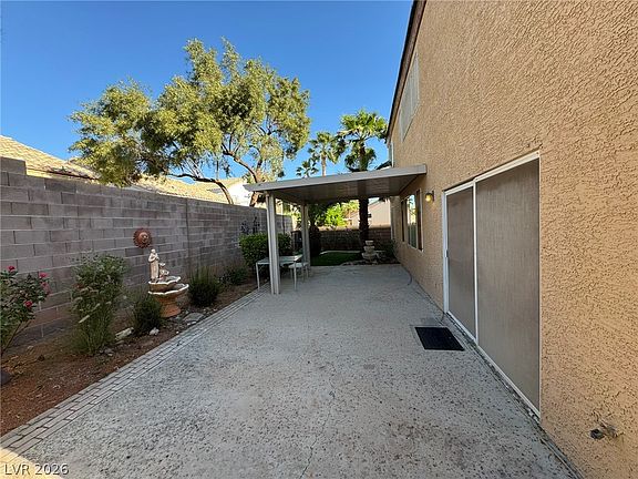 3rd image of 3437 Bedfordshire Pl
