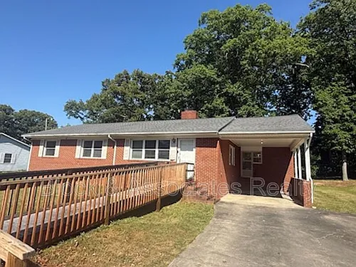 1723 Brook Dr Photo 1