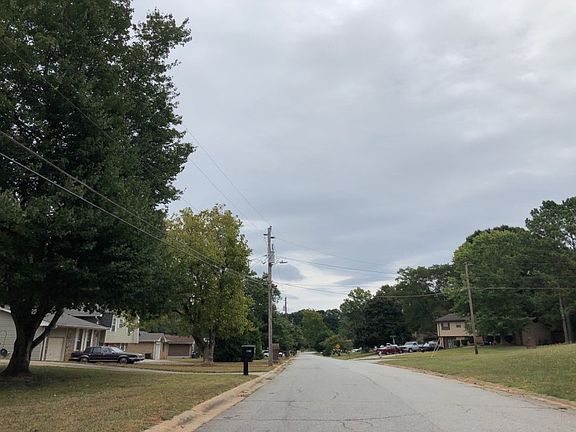 4th image of 1516 Sunnybrook Dr