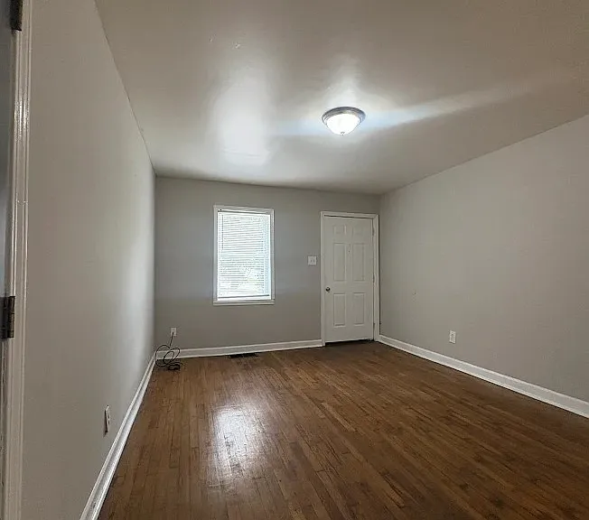 1648 Mary George Ave NW — Photo 6