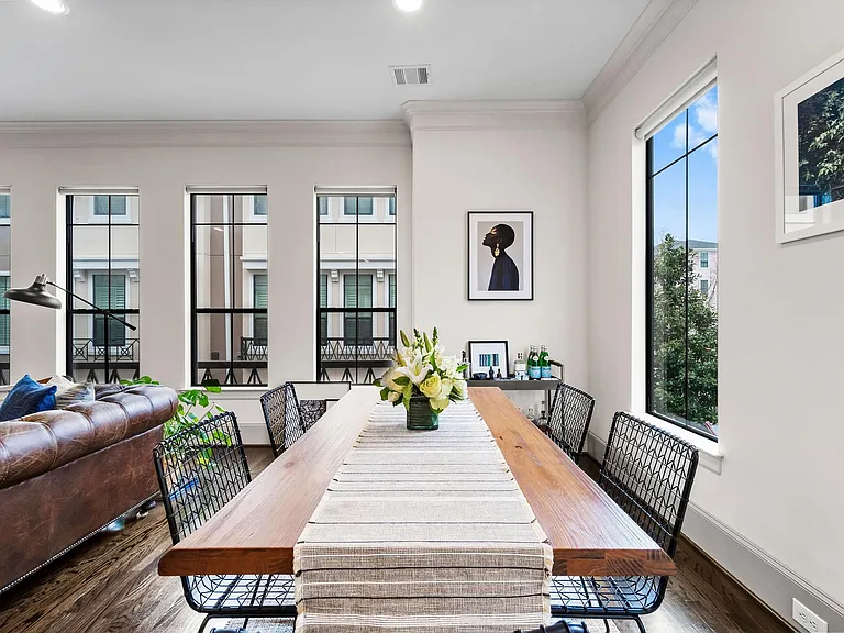 3302 Audley St #112 — Photo 11