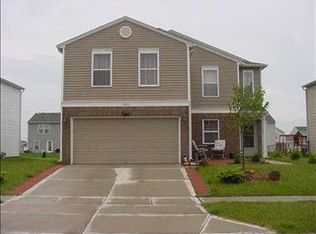 1932 Prairie Sky Ln, Greenwood, IN 46143