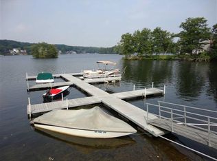 47 Robertson Dr, Shrewsbury, MA 01545