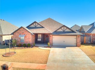18704 Summer Grove Ave, Edmond, OK 73012