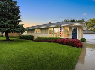 7128 W Crawford Ave, Milwaukee, WI 53220