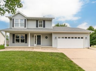 2607 Ryan Dr, Cedar Falls, IA 50613