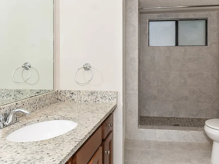 1476 Apple Oak Ct — Photo 14