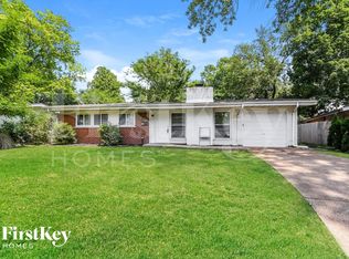 340 Allen Dr, Florissant, MO 63033