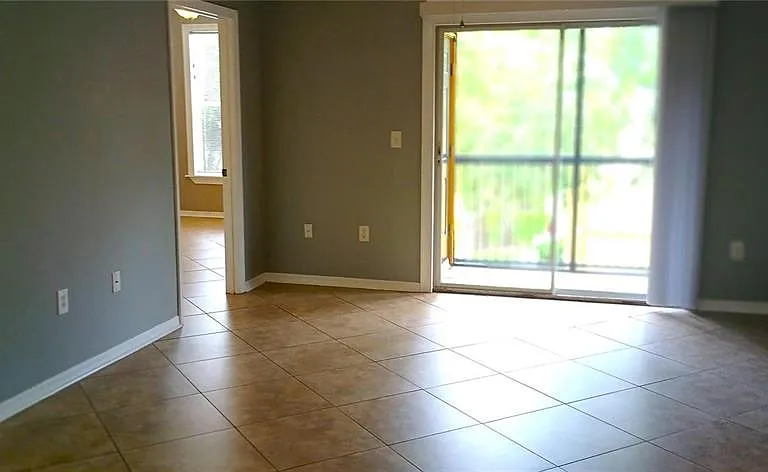 5606 Pinnacle Heights Cir #306 — Photo 6