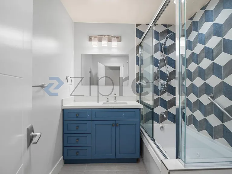 1701 Whitham Ave — Photo 24