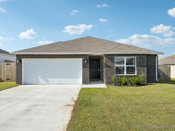 1106 W Abilene Rd, Claremore, OK 74019