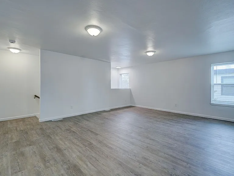 2808 NW 57th St #1 — Photo 11