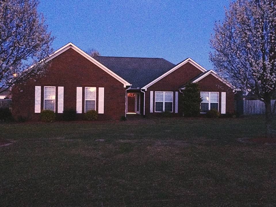 250 Dana Drive Medina, TN 