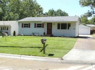 628 17th St, Bettendorf, IA