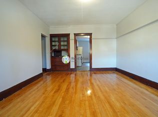 90 Cypress St APT 6, Brookline, MA 02445