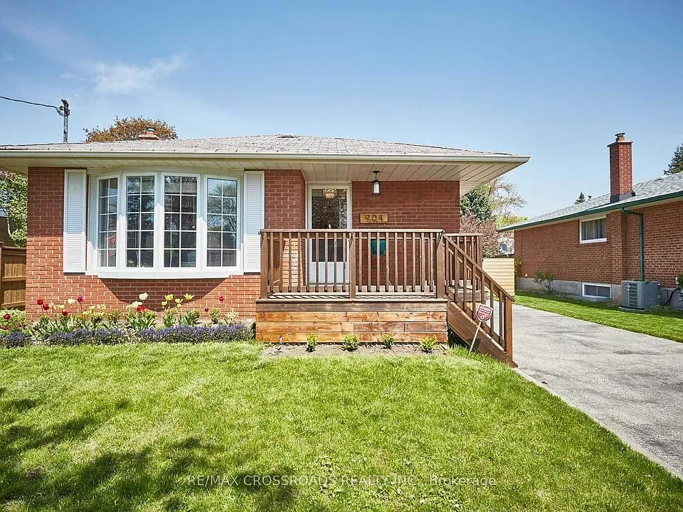 904 Crocus Cres #BASEMENT