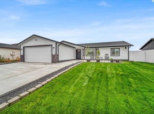 835 E Mount Baker St, Othello, WA 99344