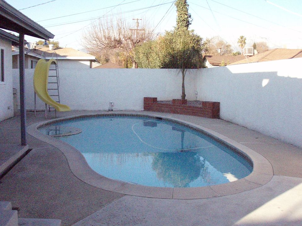 2nd image of 1375 N Chaffey Ct