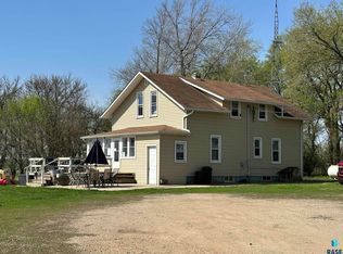 44415 Us Highway 18, Freeman, SD 57029