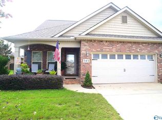 345 Lady Hawk Ln SW, Huntsville, AL 35824