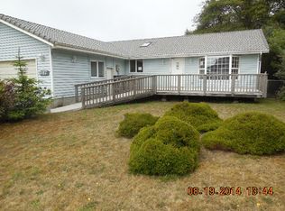 382 Lake Bay Loop SE, Ocean Shores, WA 98569