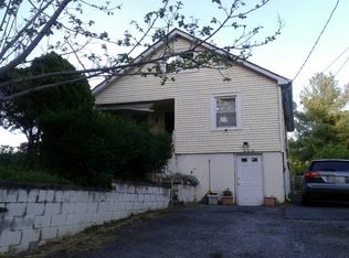 404 Rollins Ave, Capitol Heights, MD
